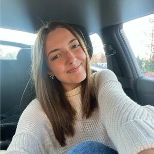 Meet your Posher, Elli